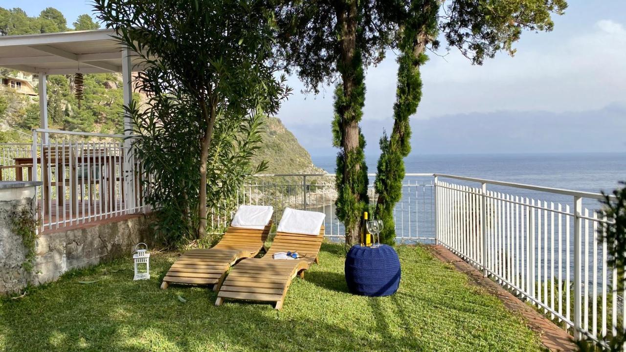 Paradisea Taormina Buitenkant foto